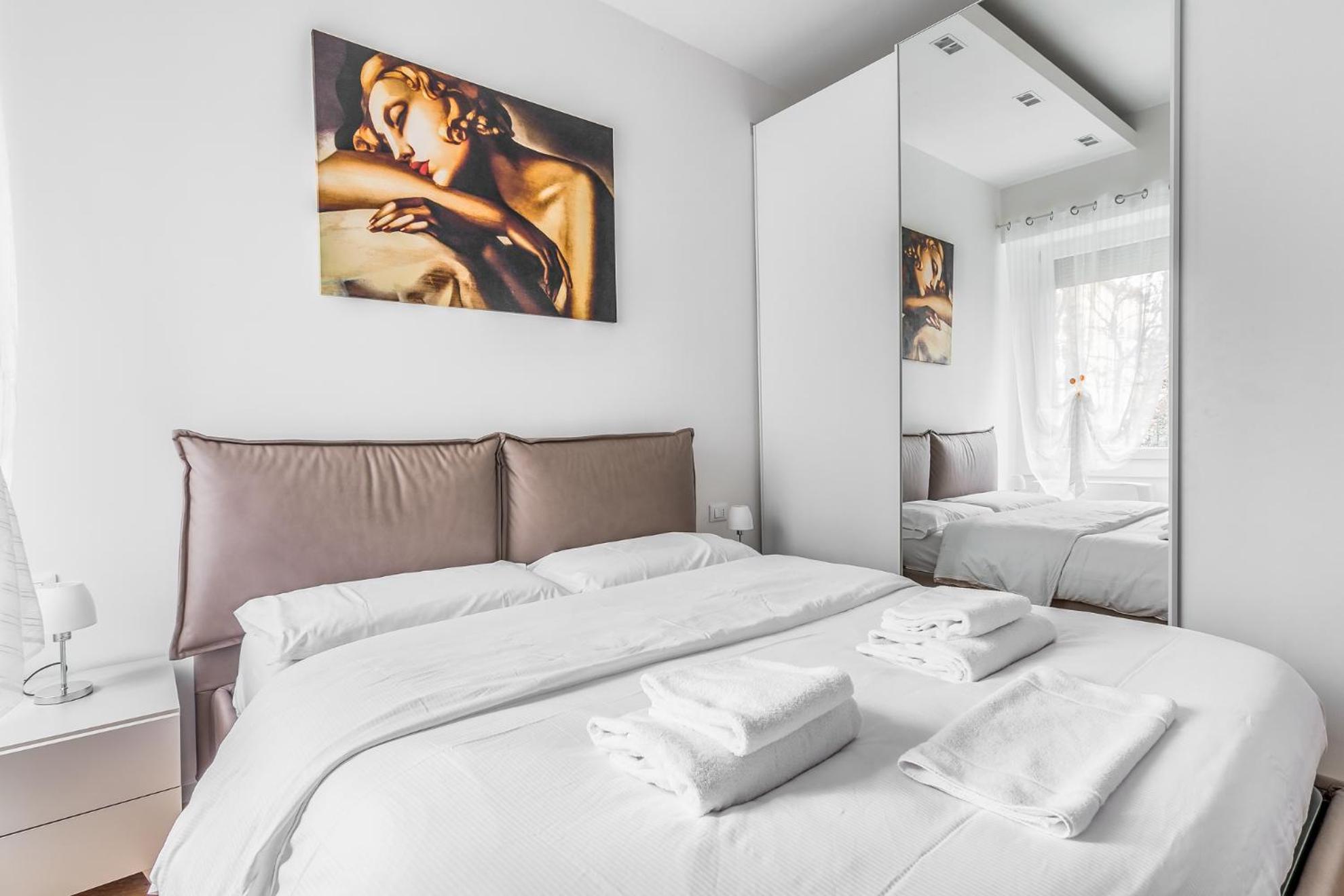 Milano Vetra-Parco Delle Basiliche 2 Pax- Wifi- Banfi Apartment Ngoại thất bức ảnh